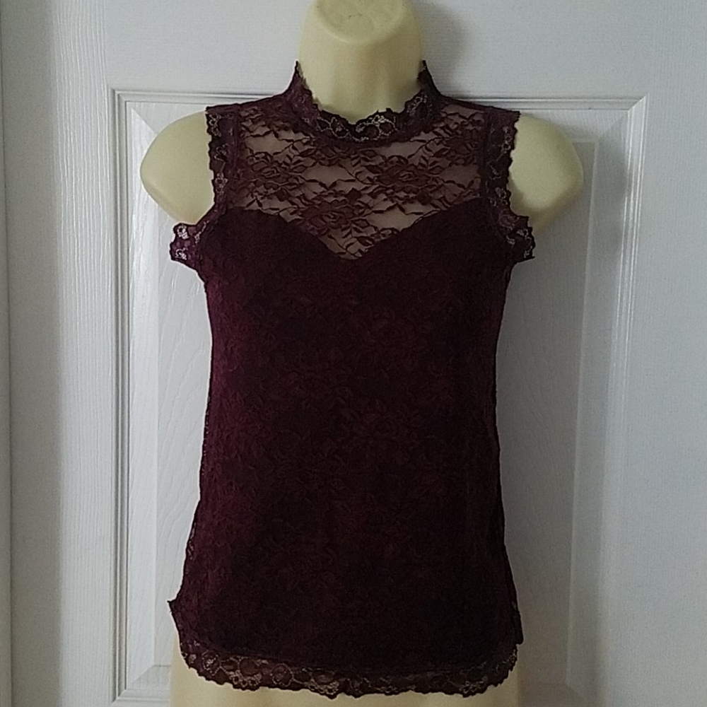 Lacey High neck tank